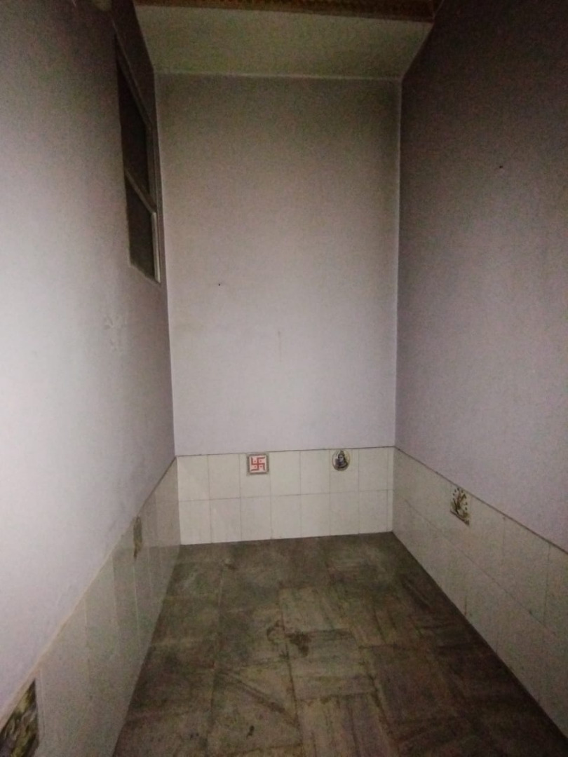 Unfurnished 2bhk in Shiv Mandir Path, Uday Nagar, Guwahati, Assam, India for Rent